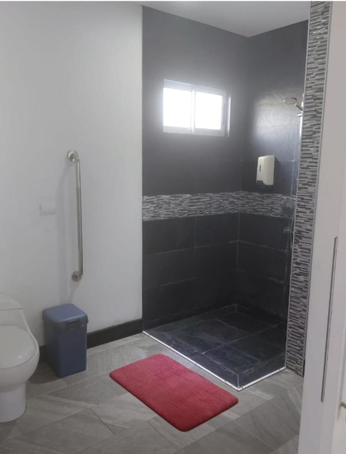 Pura Vida Apartments Quepos Bagian luar foto