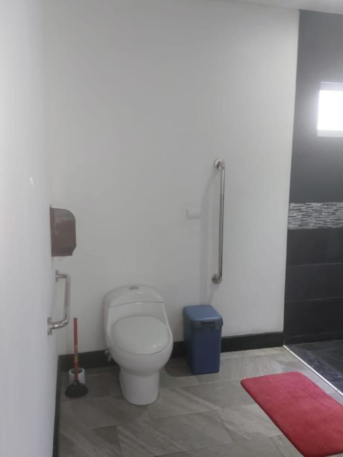 Pura Vida Apartments Quepos Bagian luar foto